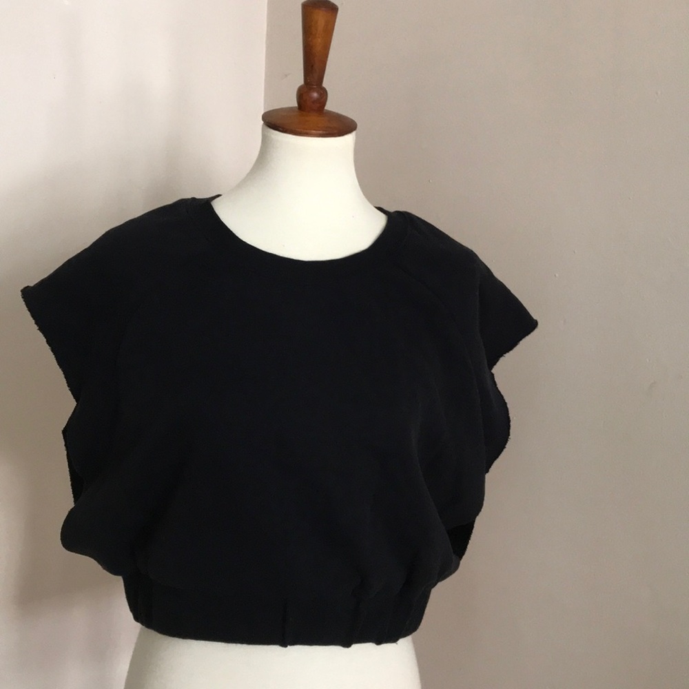 2018 cropped urban outfitters sweater